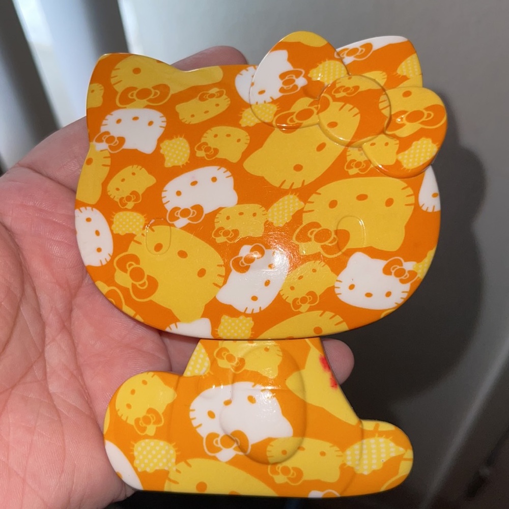 Hello Kitty, Sanrio 2012 compact mirror.